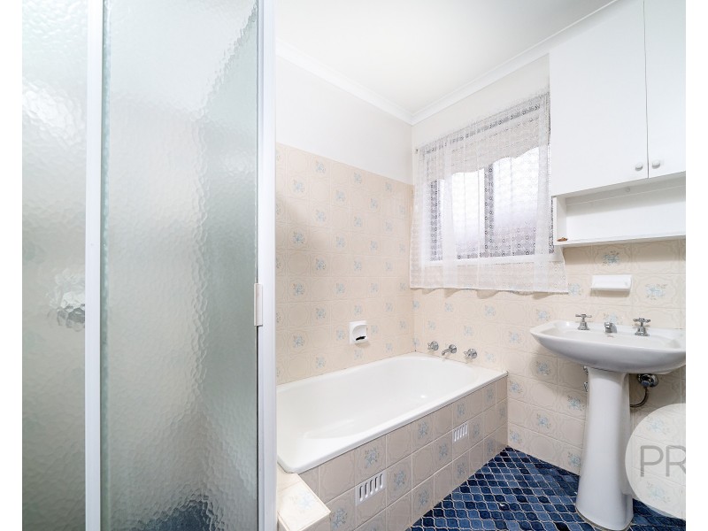 7 Swan Street, Ashmont NSW 2650