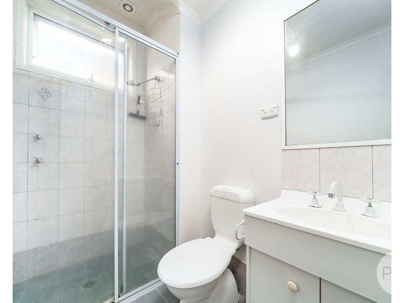 8 Albert Street, Wagga Wagga NSW 2650