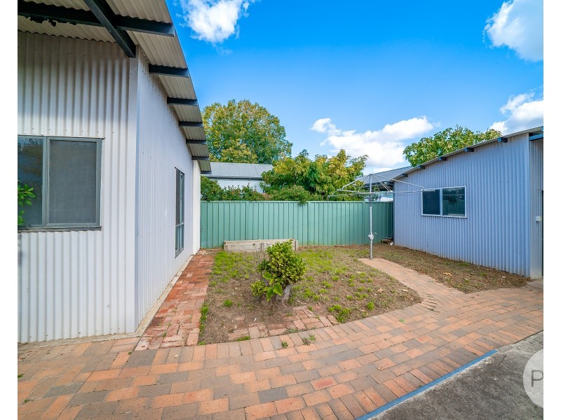 8 Albert Street, Wagga Wagga NSW 2650