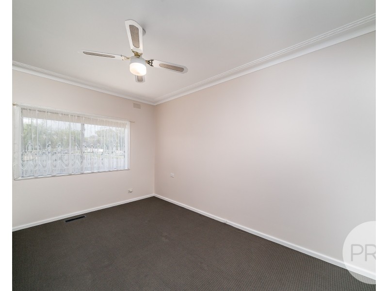 40 Stanley Street, Kooringal NSW 2650