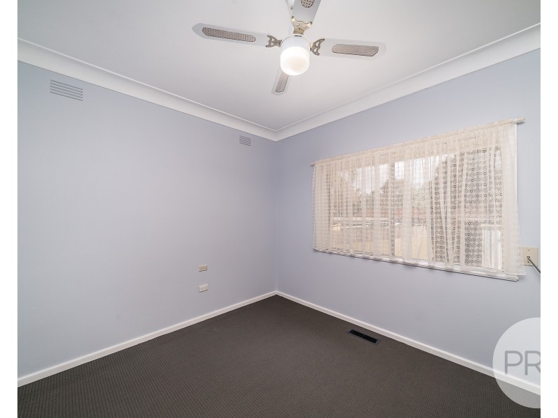 40 Stanley Street, Kooringal NSW 2650