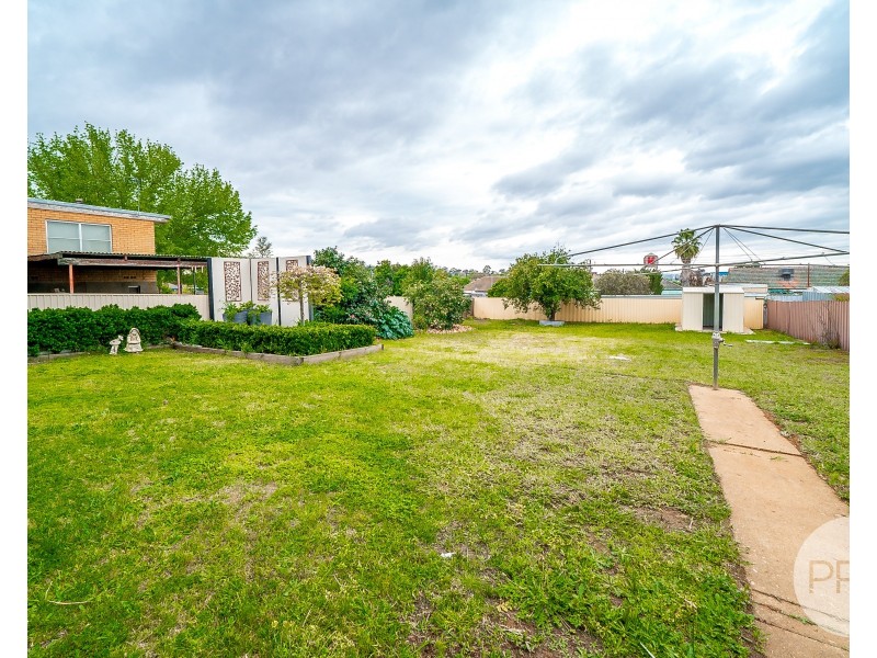 91 Grove Street, Kooringal NSW 2650