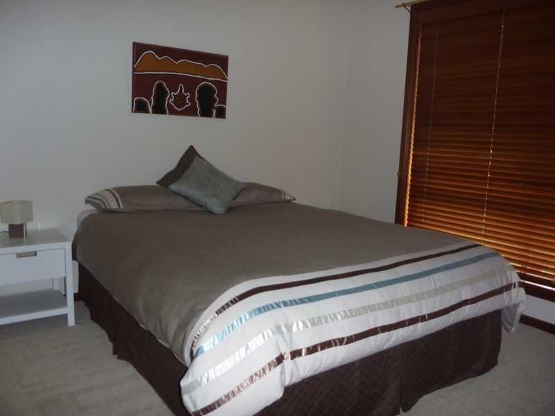 12 Mccoullough Drive, Tolland NSW 2650