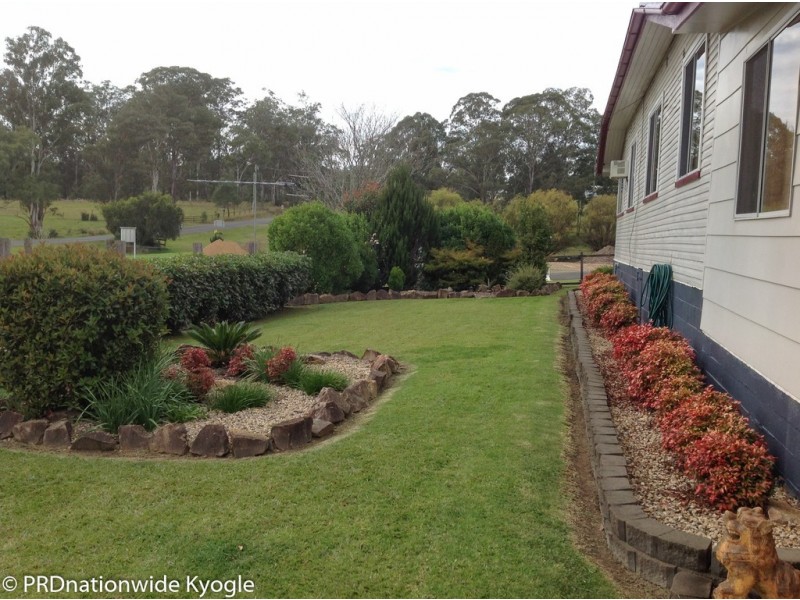 38 Richmond Street, Woodenbong NSW 2476