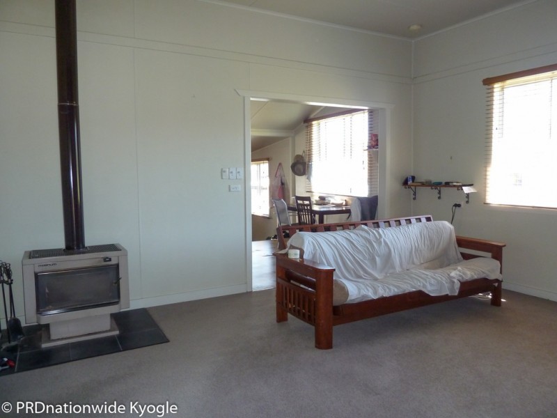 38 Richmond Street, Woodenbong NSW 2476