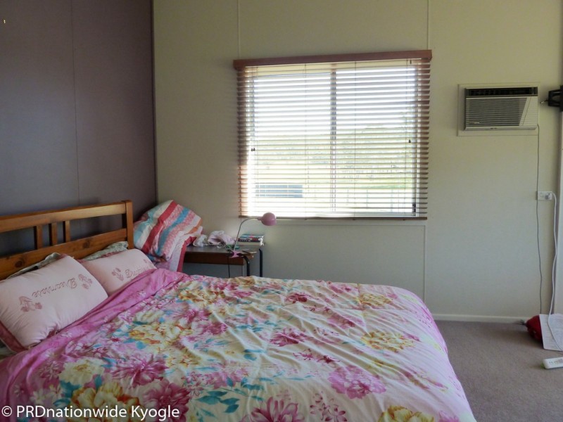 38 Richmond Street, Woodenbong NSW 2476