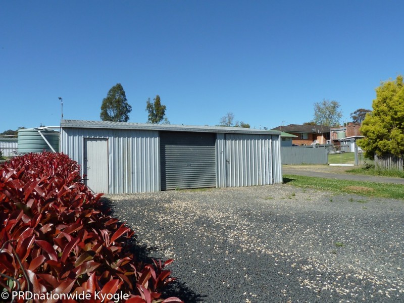 38 Richmond Street, Woodenbong NSW 2476