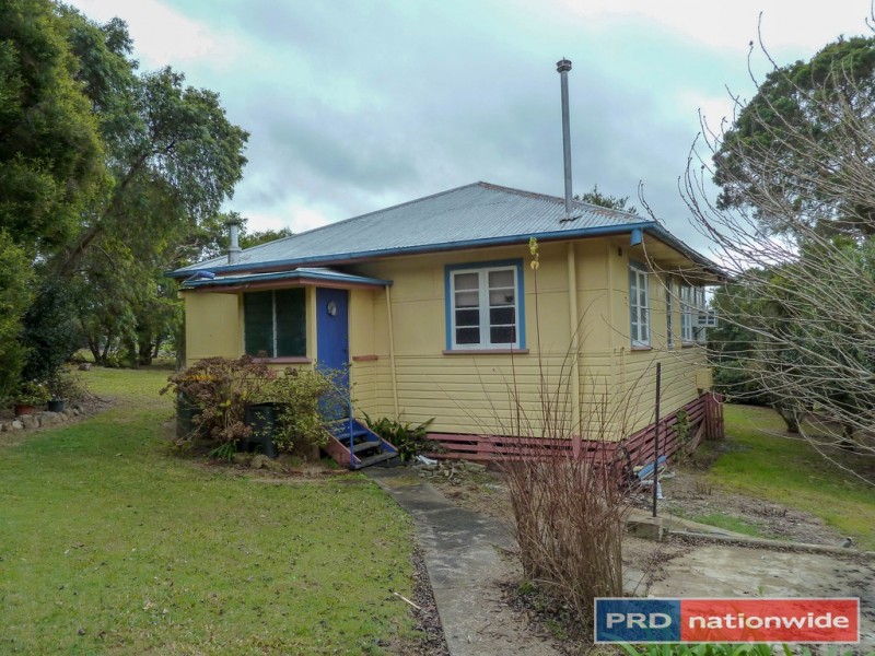 19 Glennie Street, Woodenbong NSW 2476