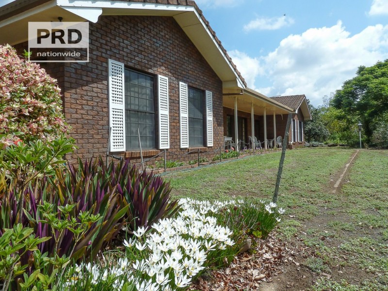 10 Hillside Drive, Fairy Hill NSW 2470