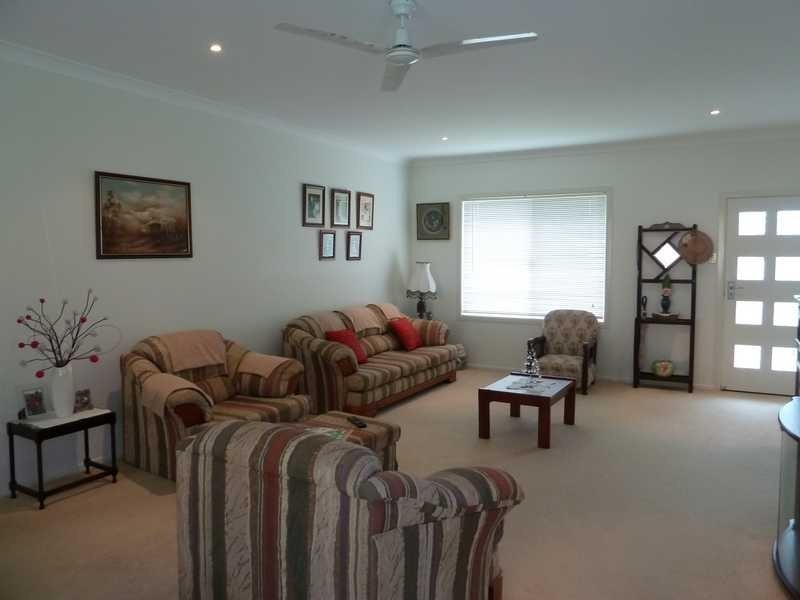 6 Benjamin Street, Geneva NSW 2474