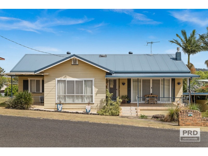 11 Hilton Avenue, Lismore NSW 2480
