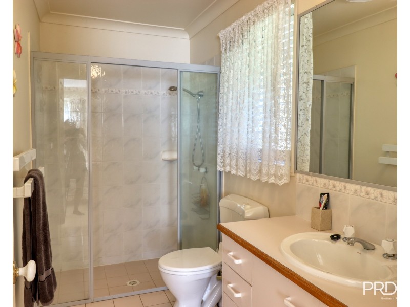 13 Dunromin Drive, Modanville NSW 2480