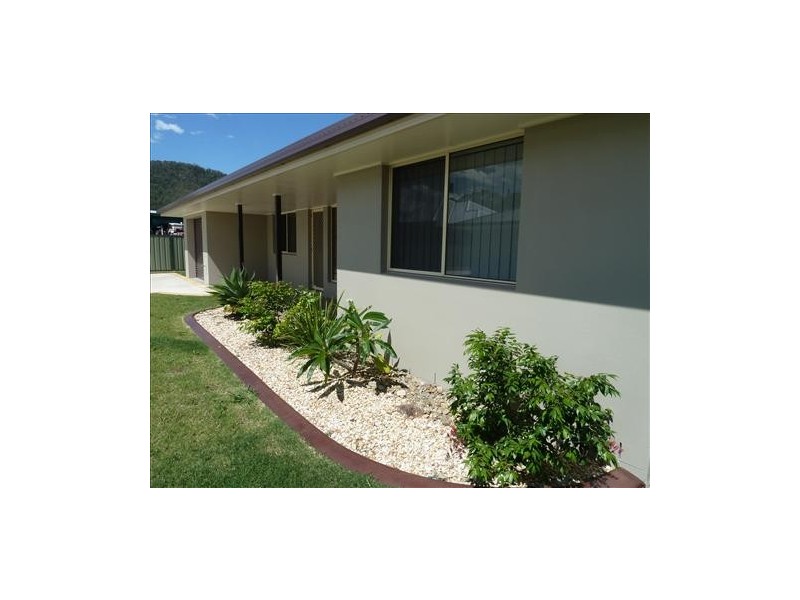 2/288 Summerland Way, Kyogle NSW 2474