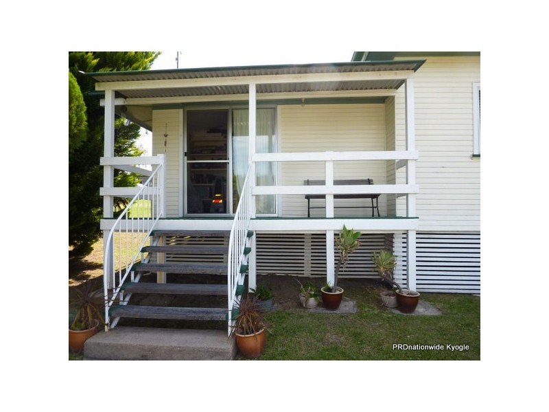 18 Richmond Street, Woodenbong NSW 2476