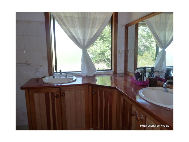 16 Campbell Road, Kyogle NSW 2474