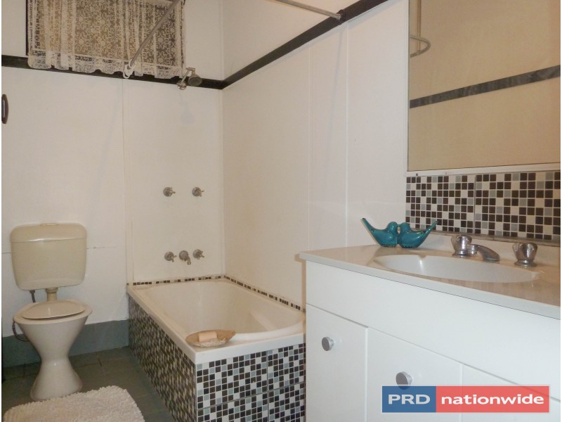 27 Irwin Street, Kyogle NSW 2474