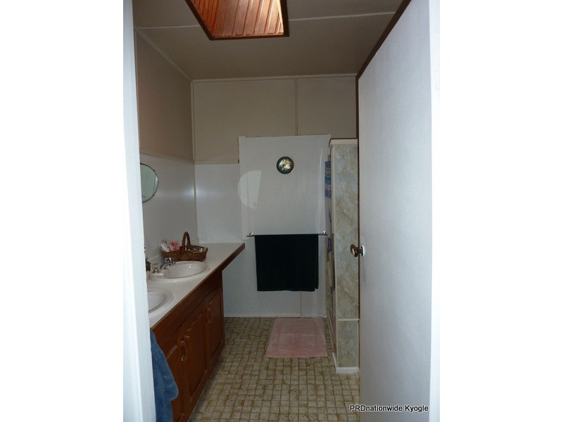 18 Richmond Street, Woodenbong NSW 2476