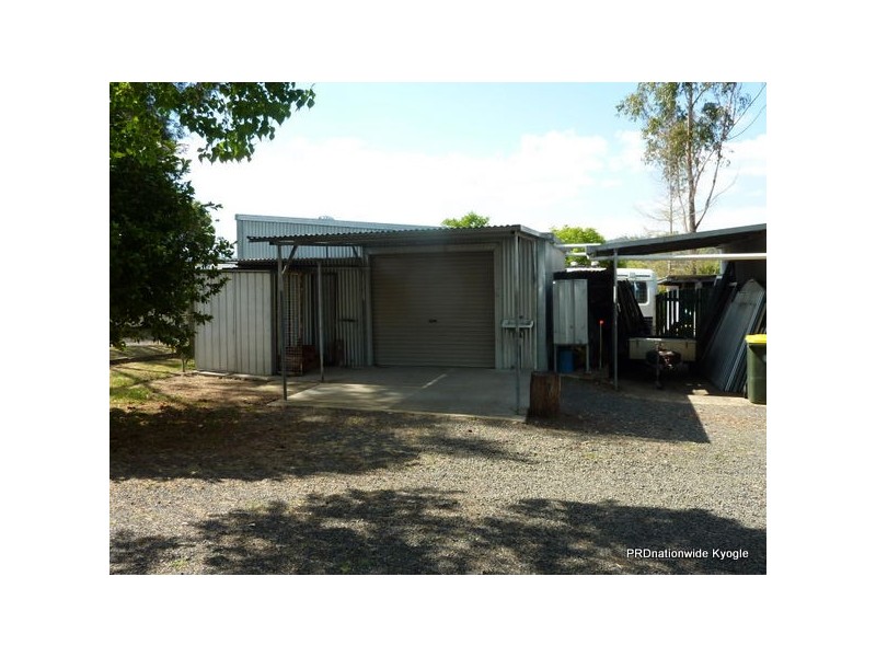 18 Richmond Street, Woodenbong NSW 2476