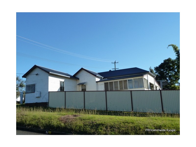2 Norledge Street, Geneva NSW 2474