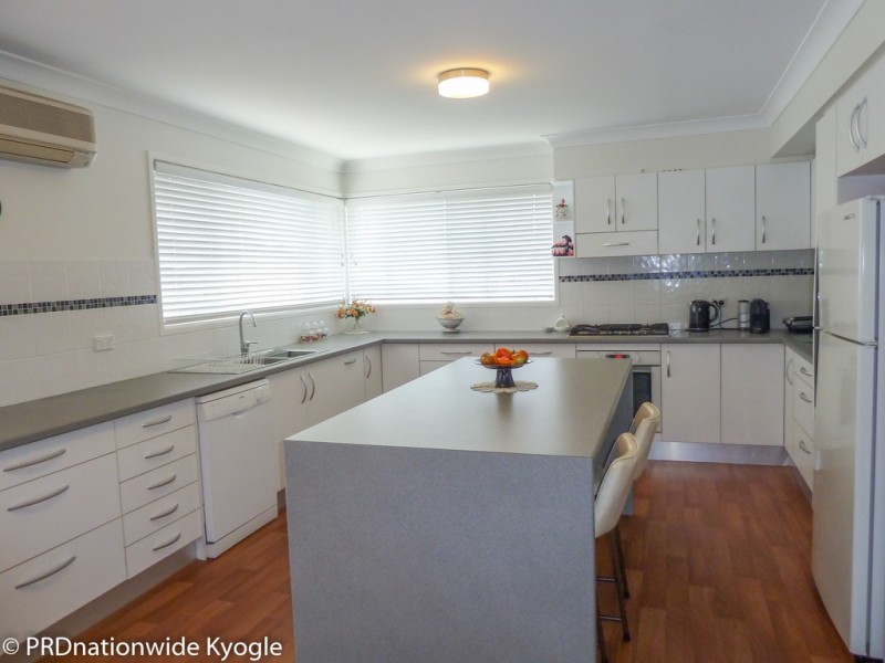 12 James Street, Geneva NSW 2474