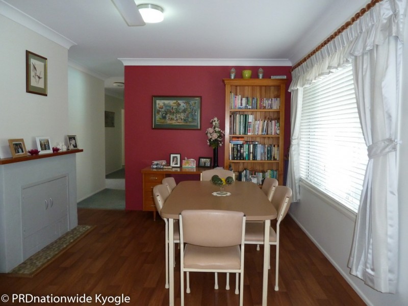 12 James Street, Geneva NSW 2474