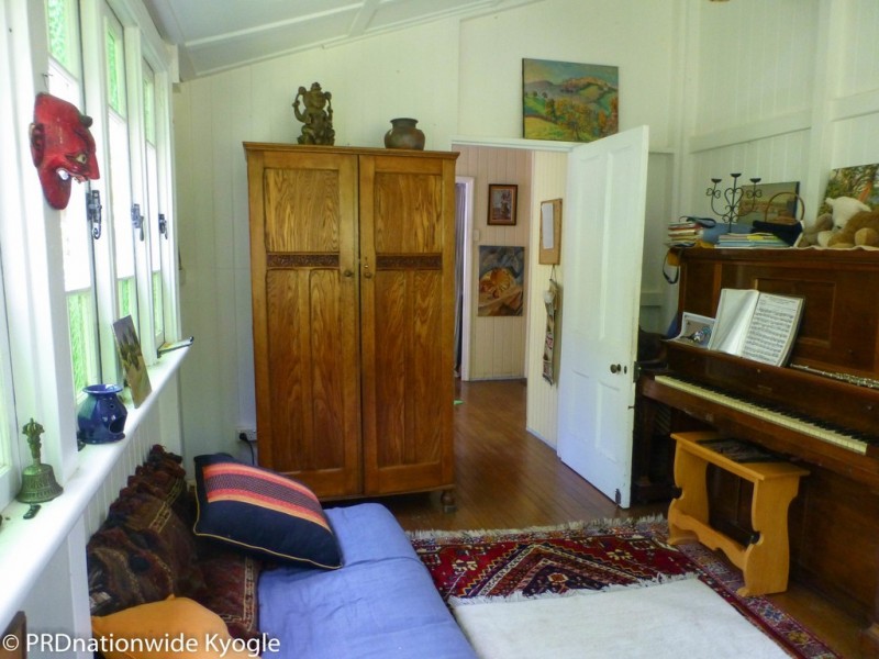 177 Falls Road, Nimbin NSW 2480