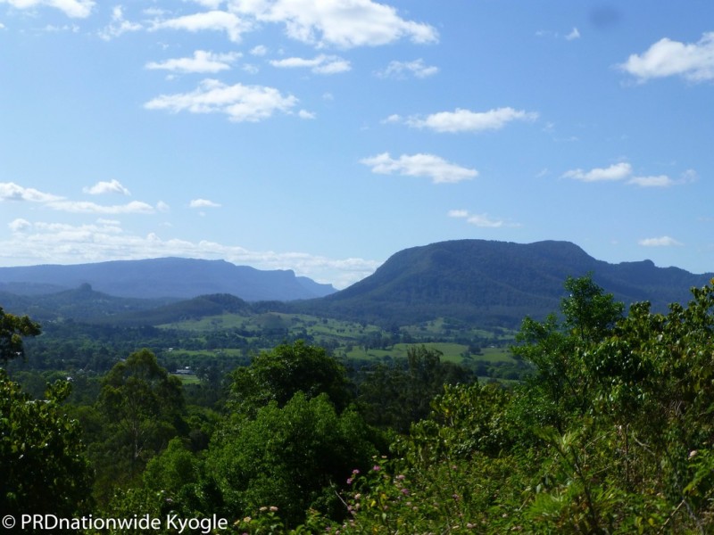 177 Falls Road, Nimbin NSW 2480