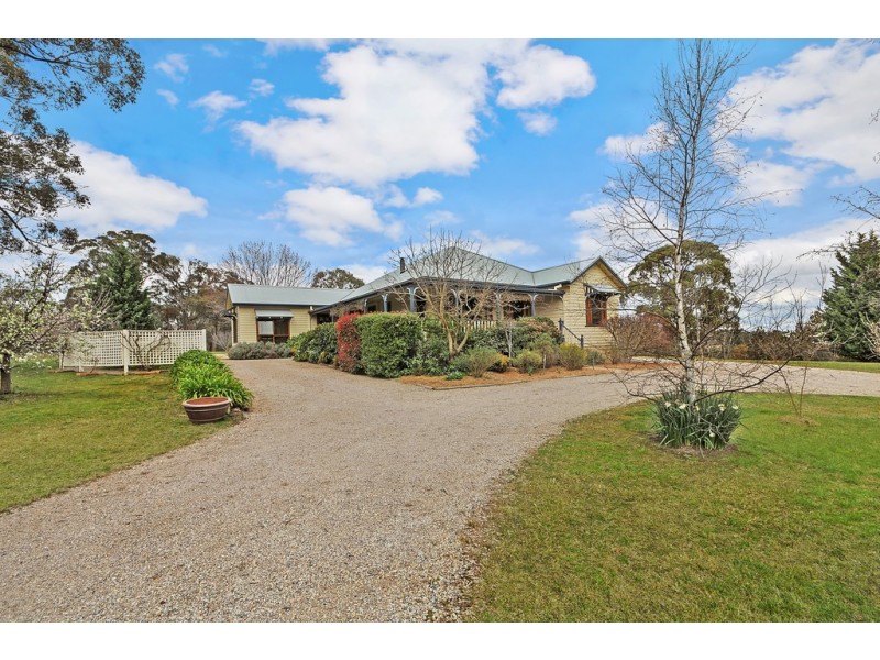 85 Bonny Hills Drive, Little Hartley NSW 2790