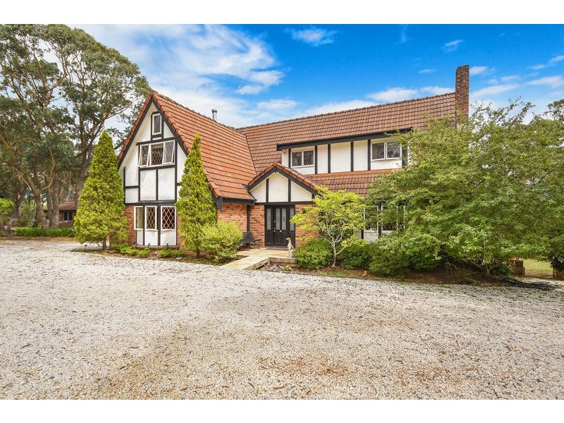 291 Blaxland Road, Wentworth Falls NSW 2782