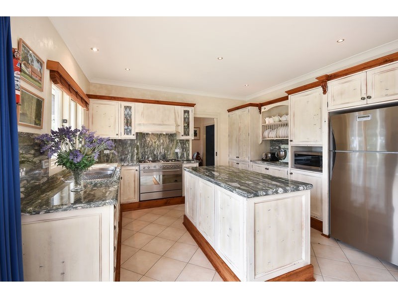 291 Blaxland Road, Wentworth Falls NSW 2782