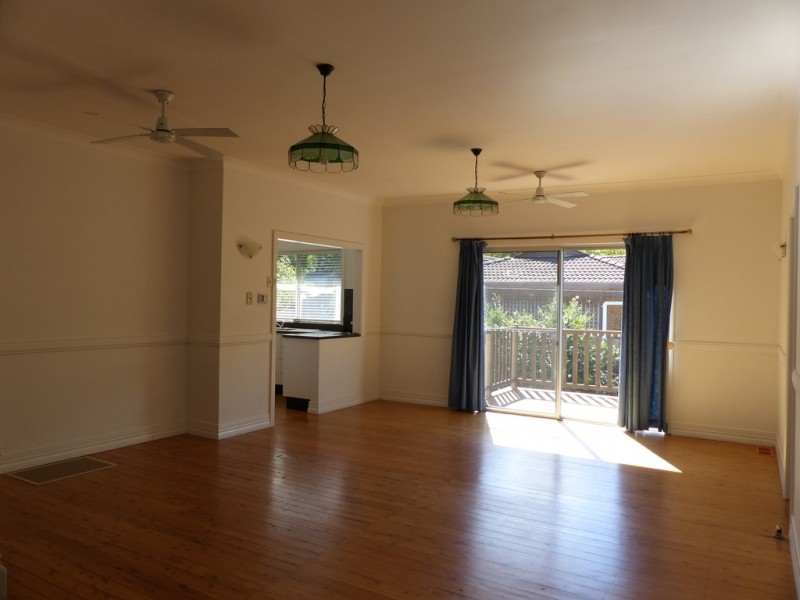 23 Gladstone Road, Leura NSW 2780