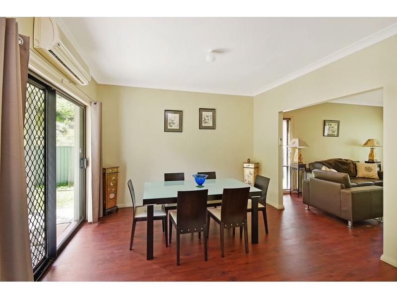 8 Quinns Avenue, Leura NSW 2780