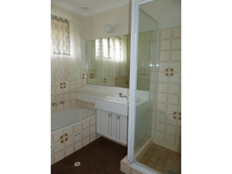 14 Boronia Road, Wentworth Falls NSW 2782