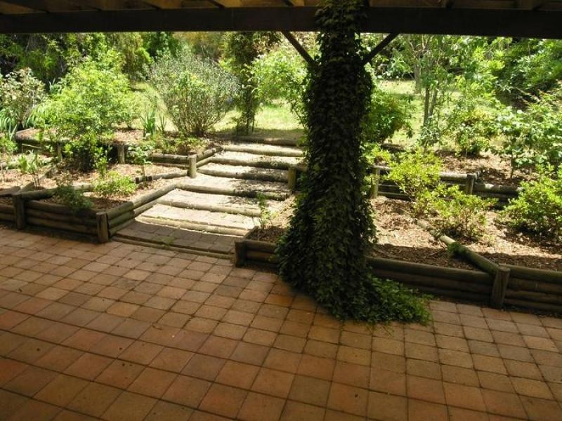 22 Hill Street, Wentworth Falls NSW 2782