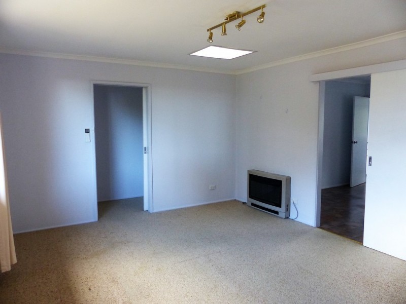 25 Parkes Street, Wentworth Falls NSW 2782