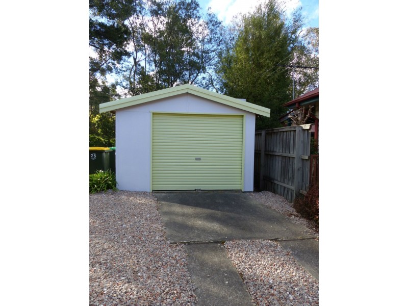 25 Parkes Street, Wentworth Falls NSW 2782