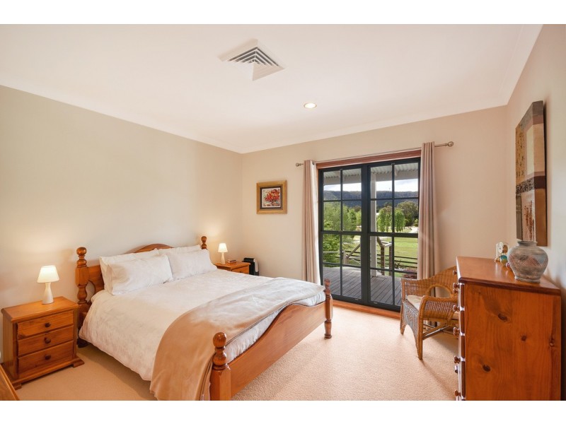 76 Baaners Lane, Little Hartley NSW 2790
