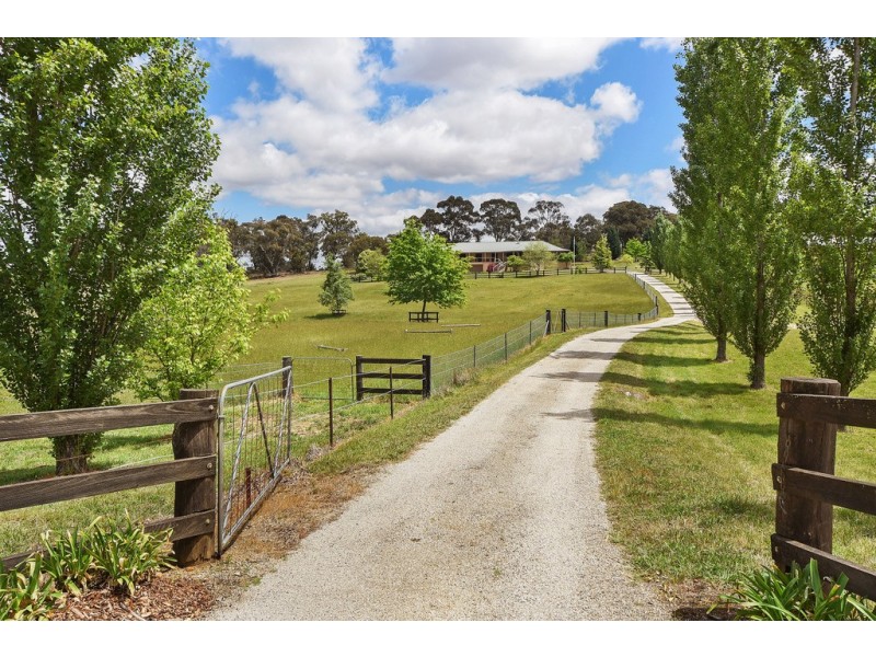 76 Baaners Lane, Little Hartley NSW 2790