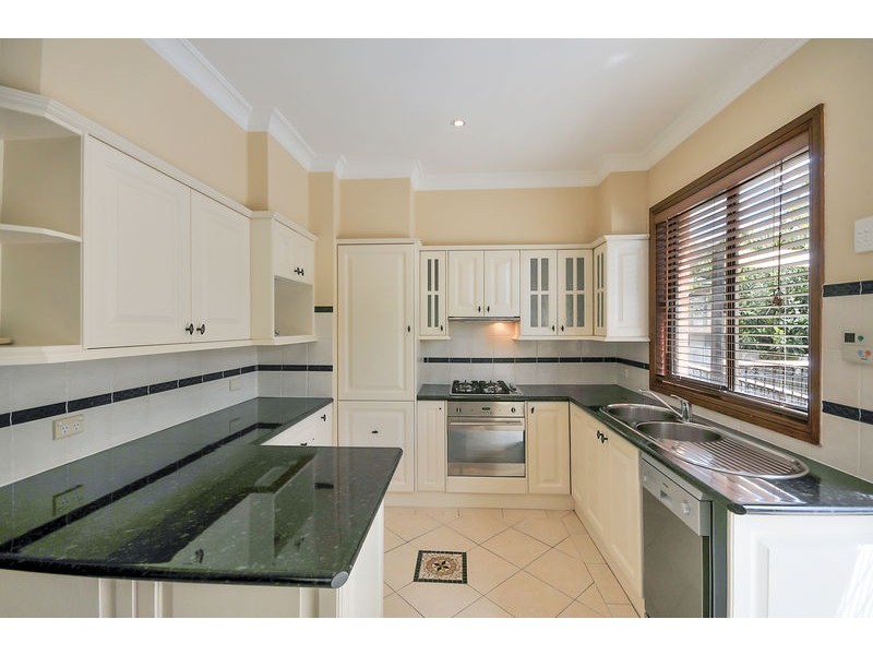 8 Denman Parade, Leura NSW 2780
