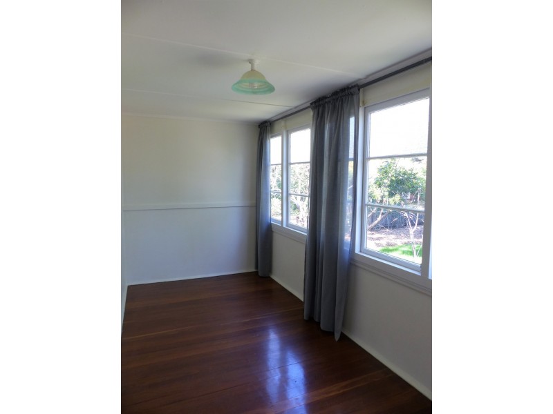 68 Valley Road, Wentworth Falls NSW 2782