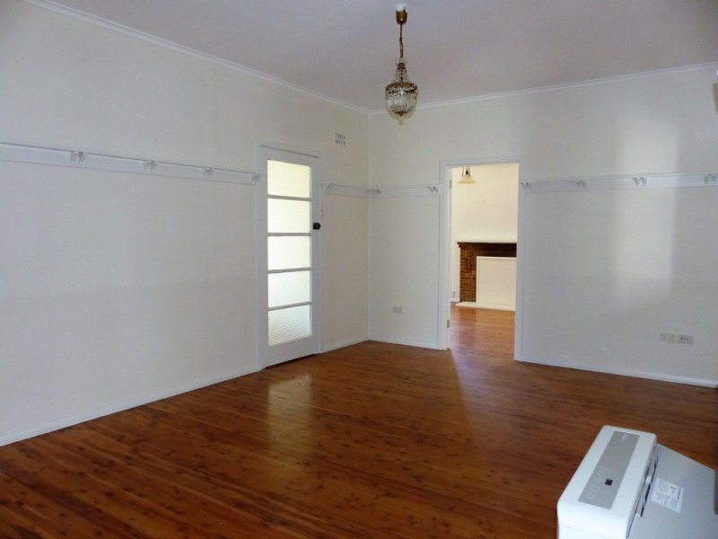 68 Valley Road, Wentworth Falls NSW 2782