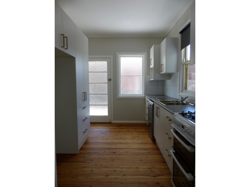 68 Valley Road, Wentworth Falls NSW 2782