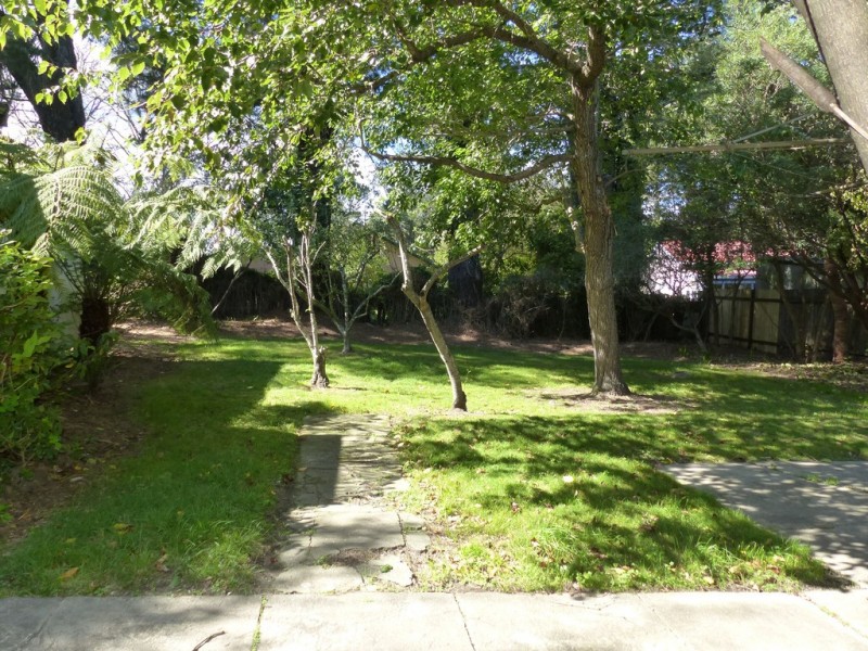 68 Valley Road, Wentworth Falls NSW 2782