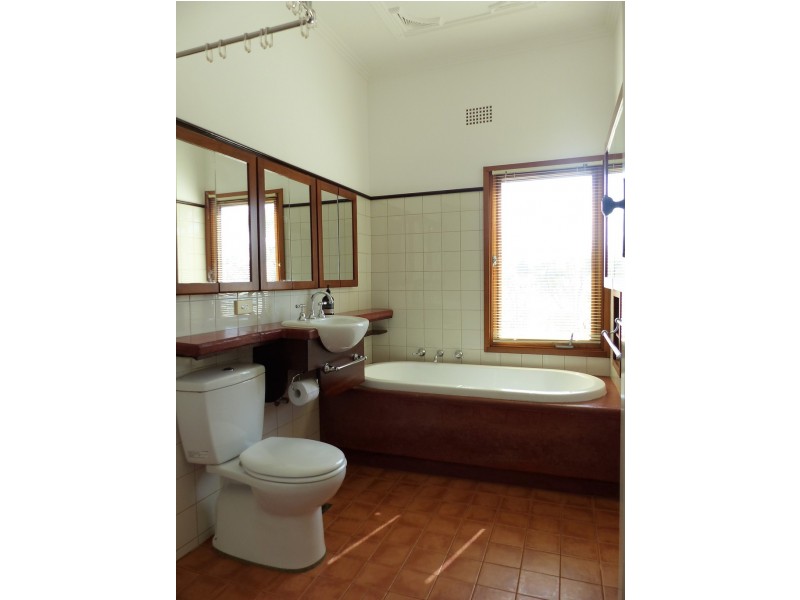 4 Edwin Lane, Katoomba NSW 2780