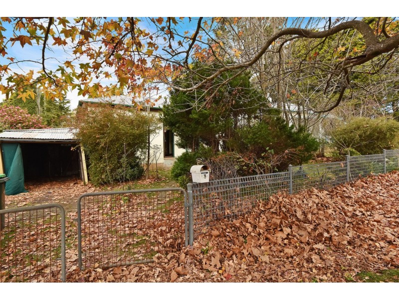 3 Sheila Street, Medlow Bath NSW 2780