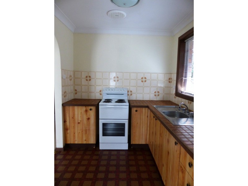 2/151 Burrawang Street, Katoomba NSW 2780