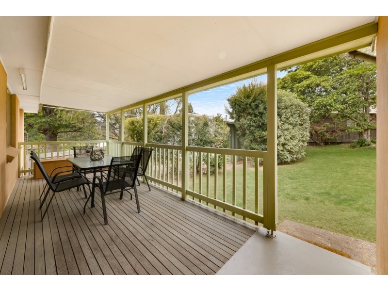 80 Backhouse Street, Wentworth Falls NSW 2782