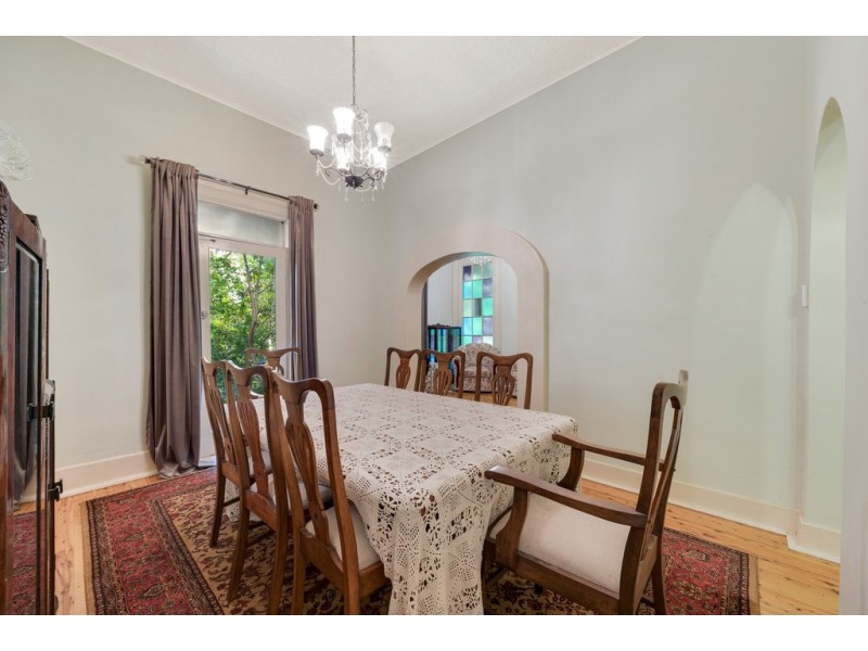 8 Mount Street, Leura NSW 2780