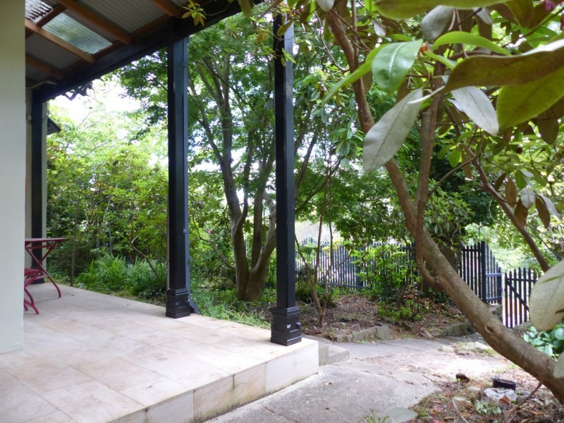 8 Mount Street, Leura NSW 2780