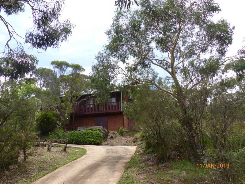 90 Rawson Parade, Leura NSW 2780